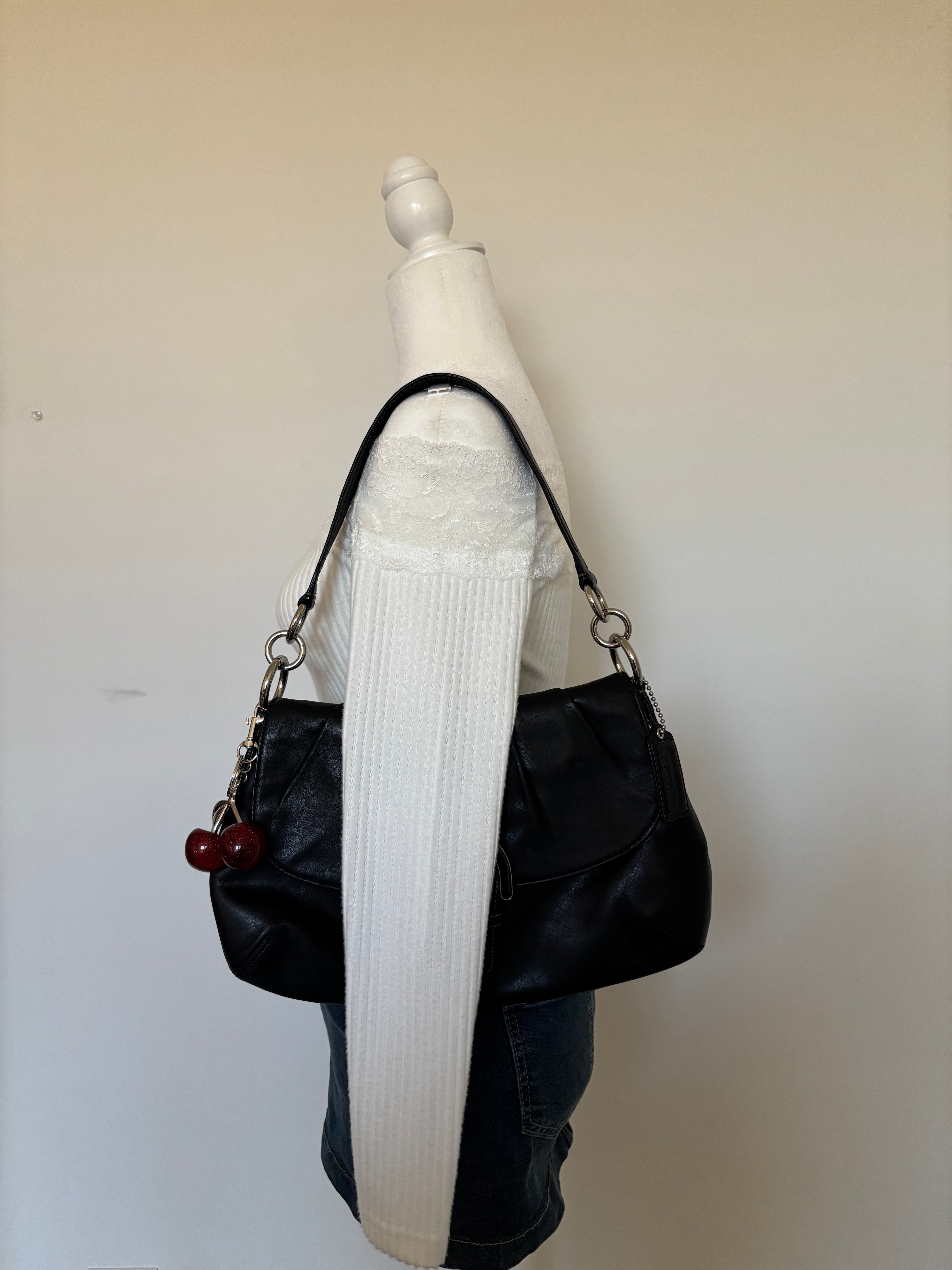 Y2K Coach Black Large Soho