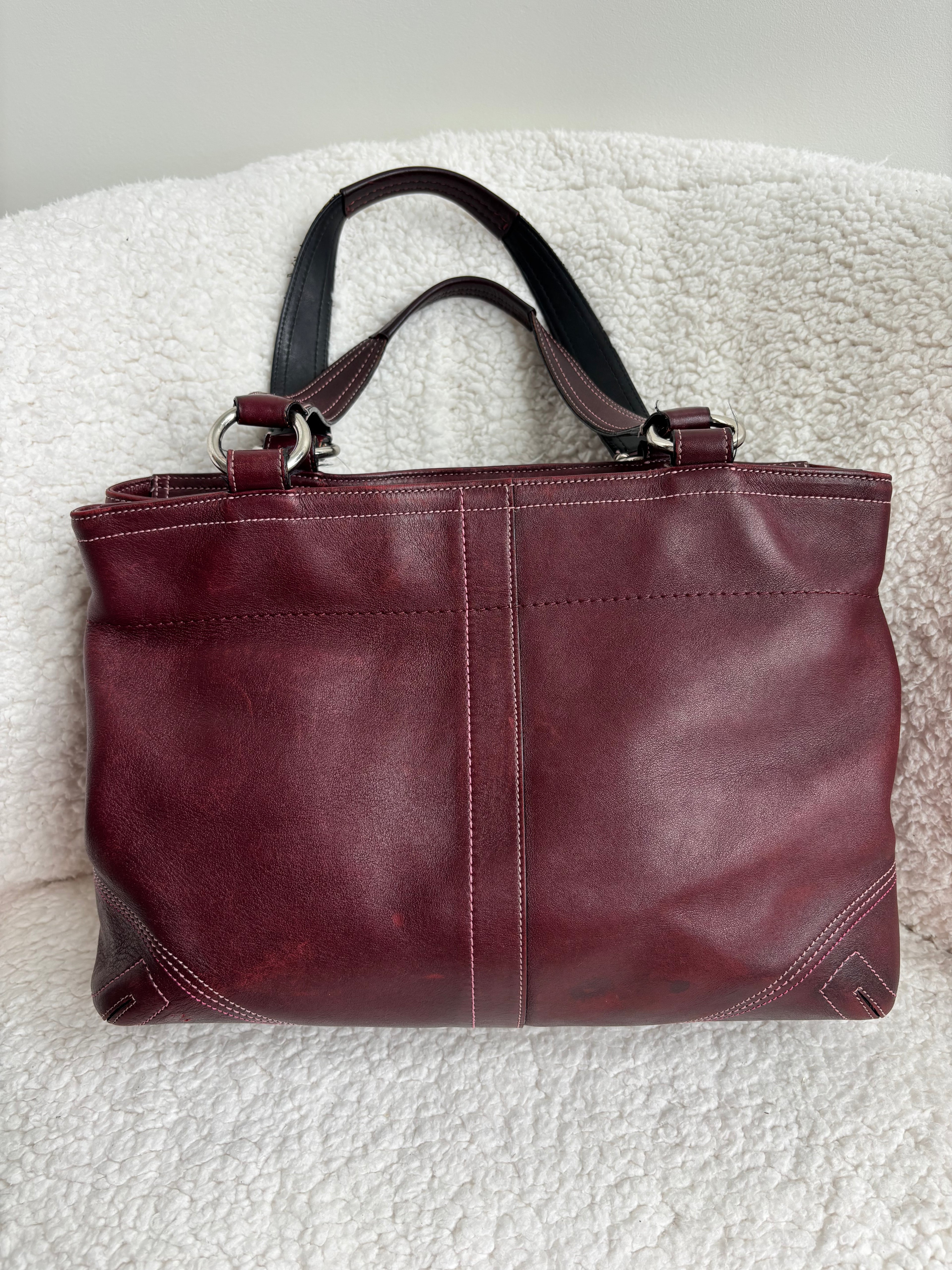 Coach Soho 2 Pocket Shoulder Bag