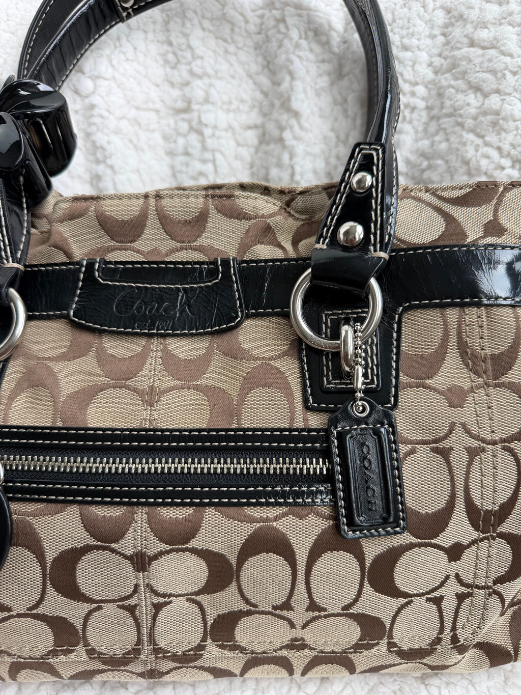 Coach Signature Penelope Shoulder Bag