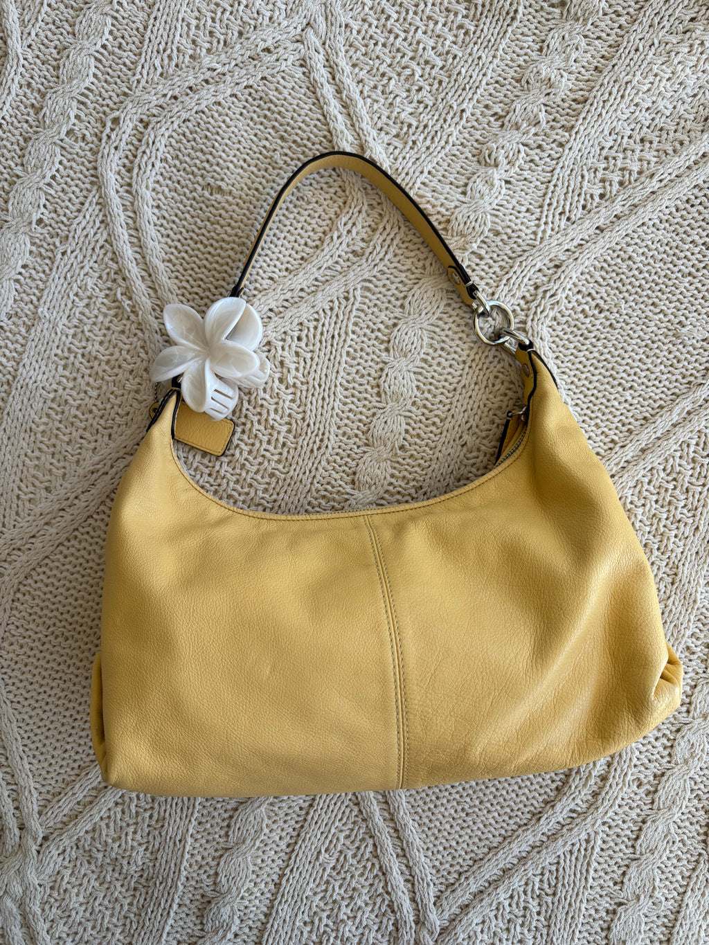 Y2K Coach Ashley Butter Yellow Shoulder Bag