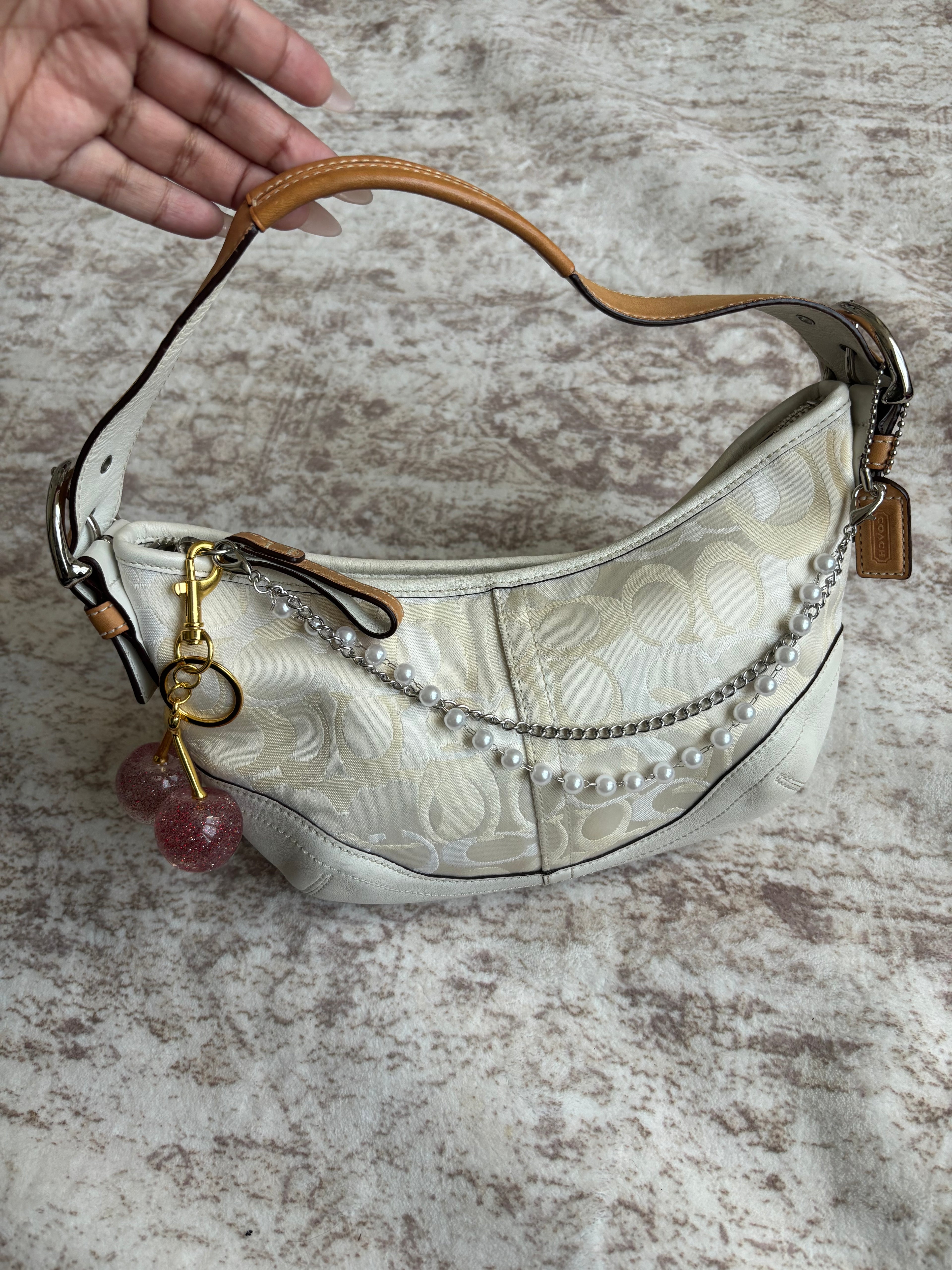 Coach Hobo Mini Off White