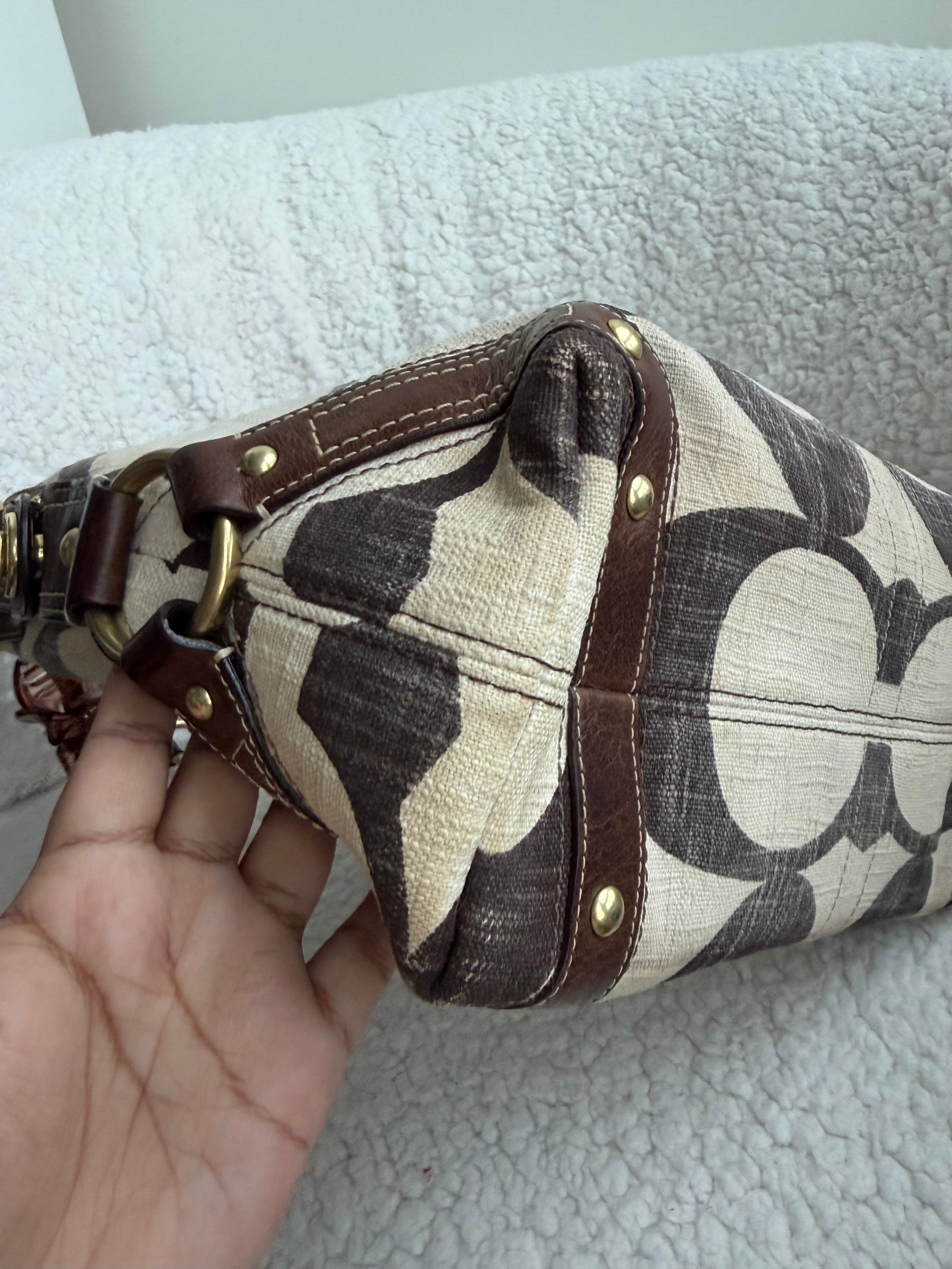 Coach Carly Large Shoulder Bag