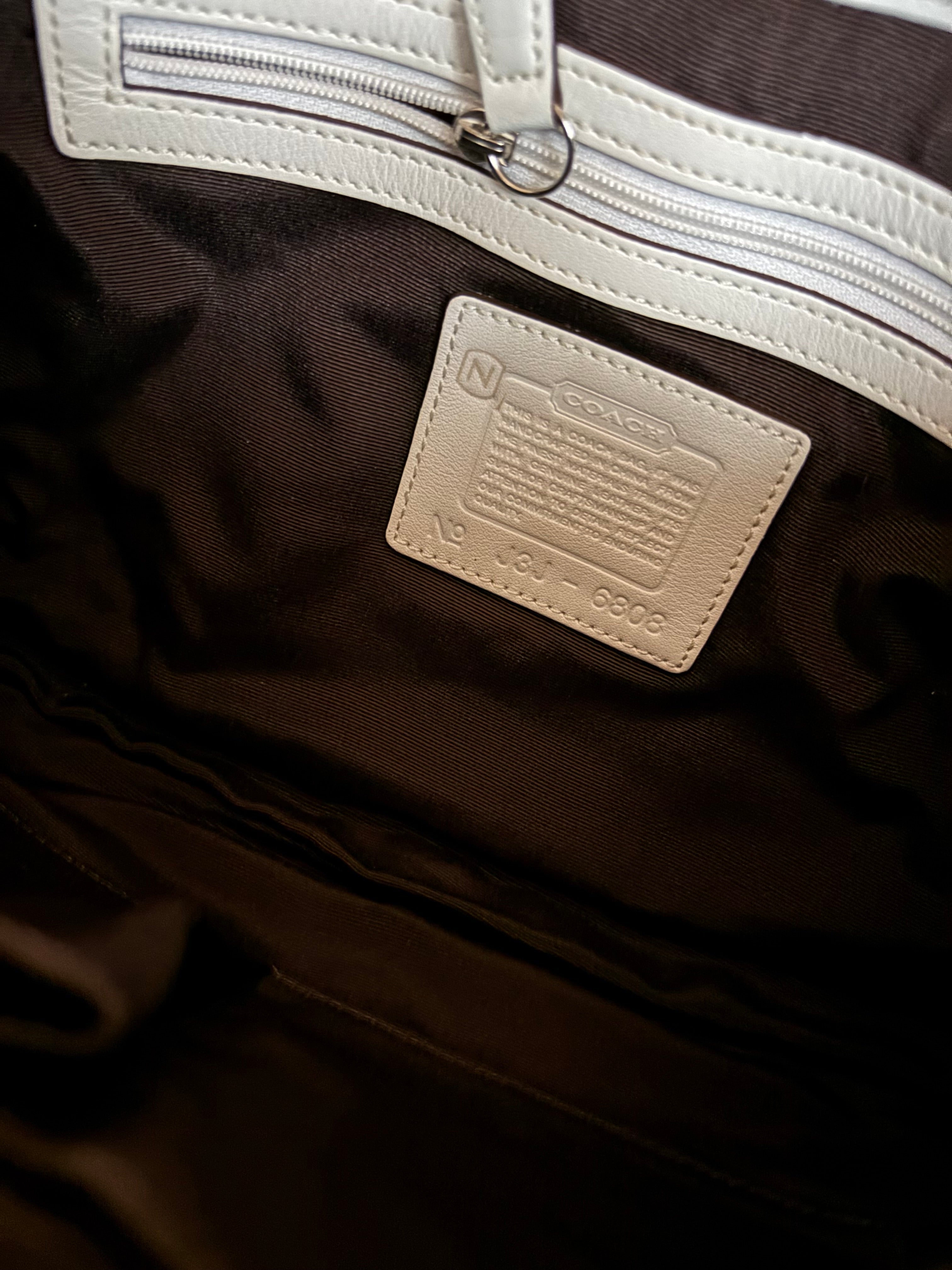 Y2K Coach Large Soho White Signature