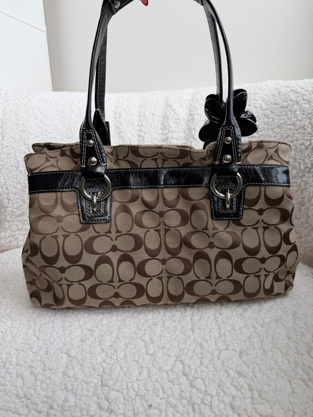 Coach Signature Penelope Shoulder Bag