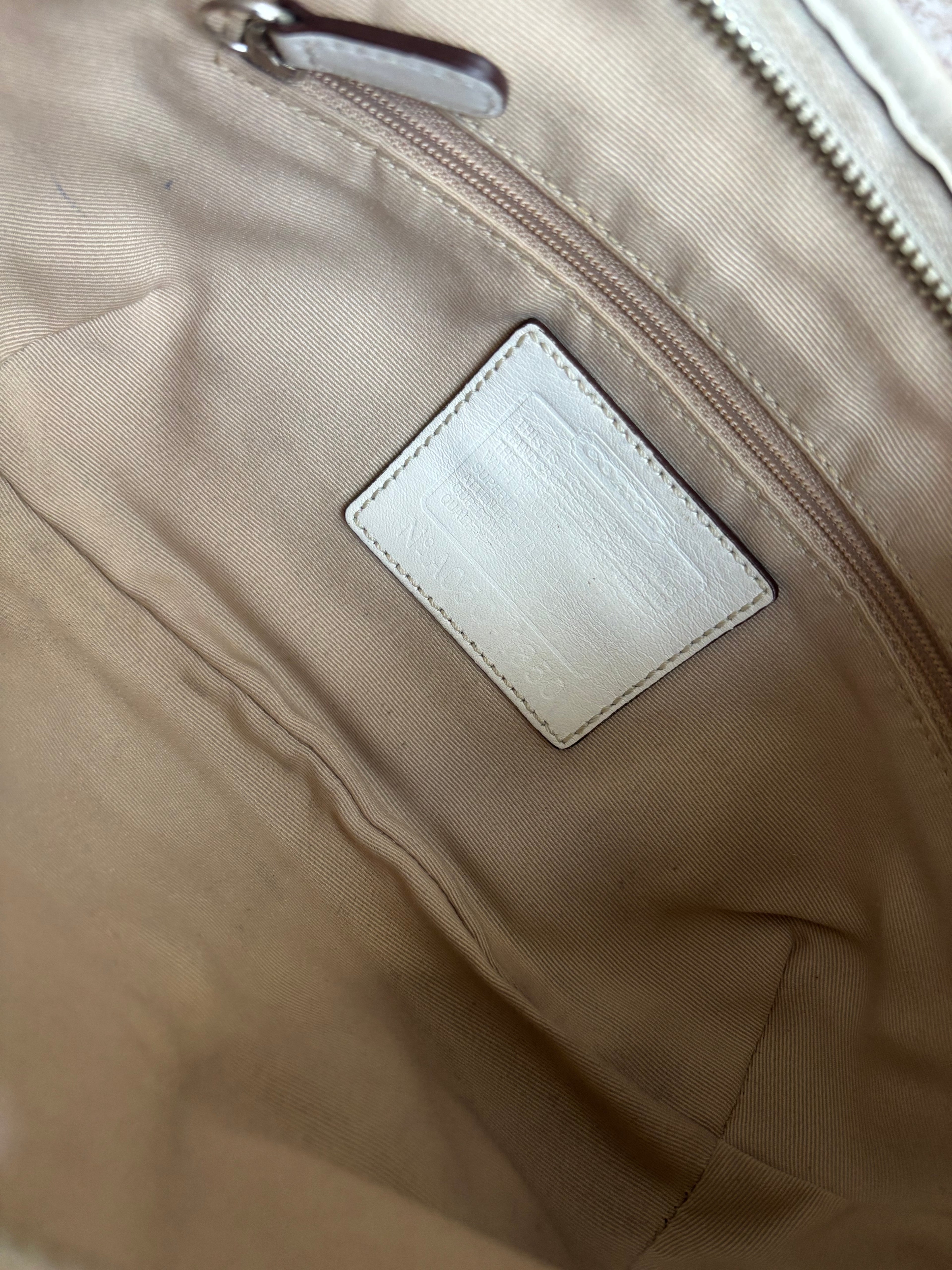 Coach Hobo Mini Off White