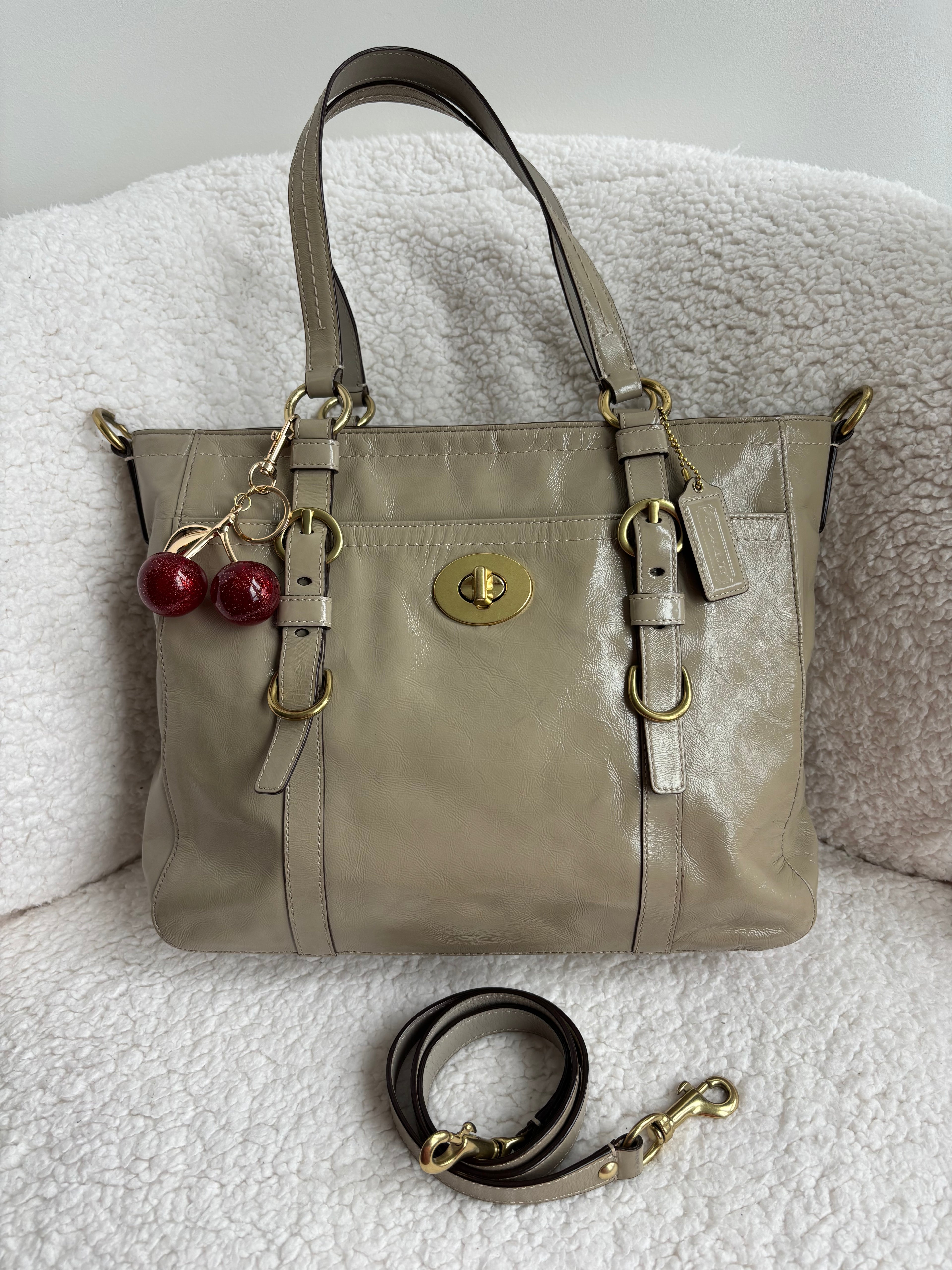 Coach Turnlock Shoulder Bag