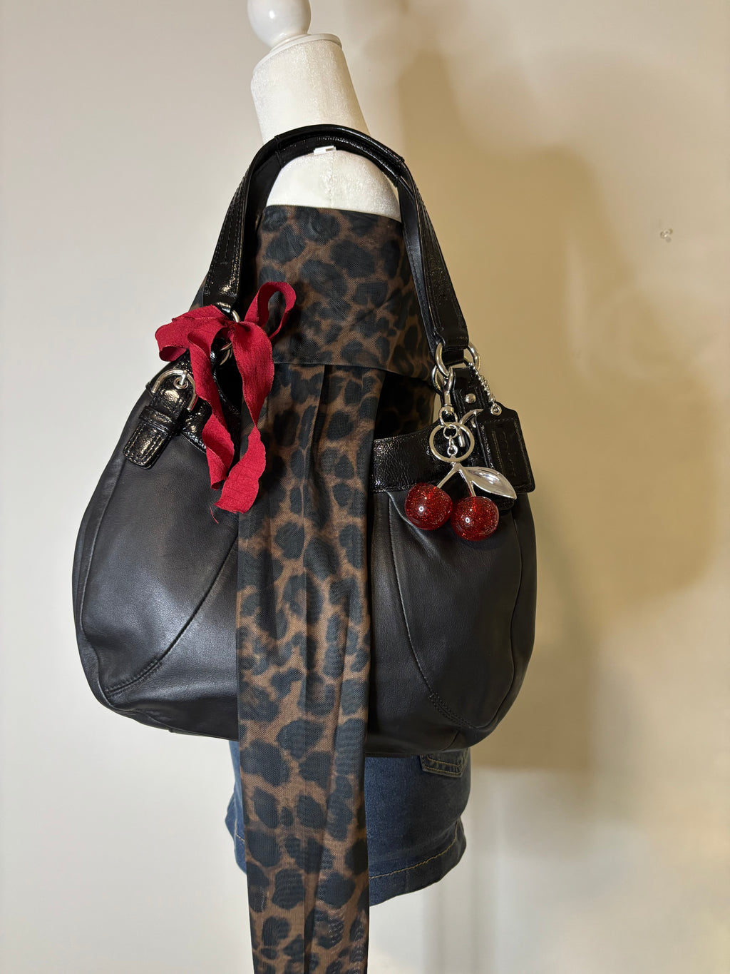 Y2K Coach Black Leather Shoulder Bag