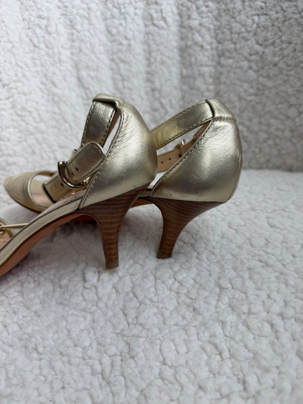 Coach Heels Size W 6.5