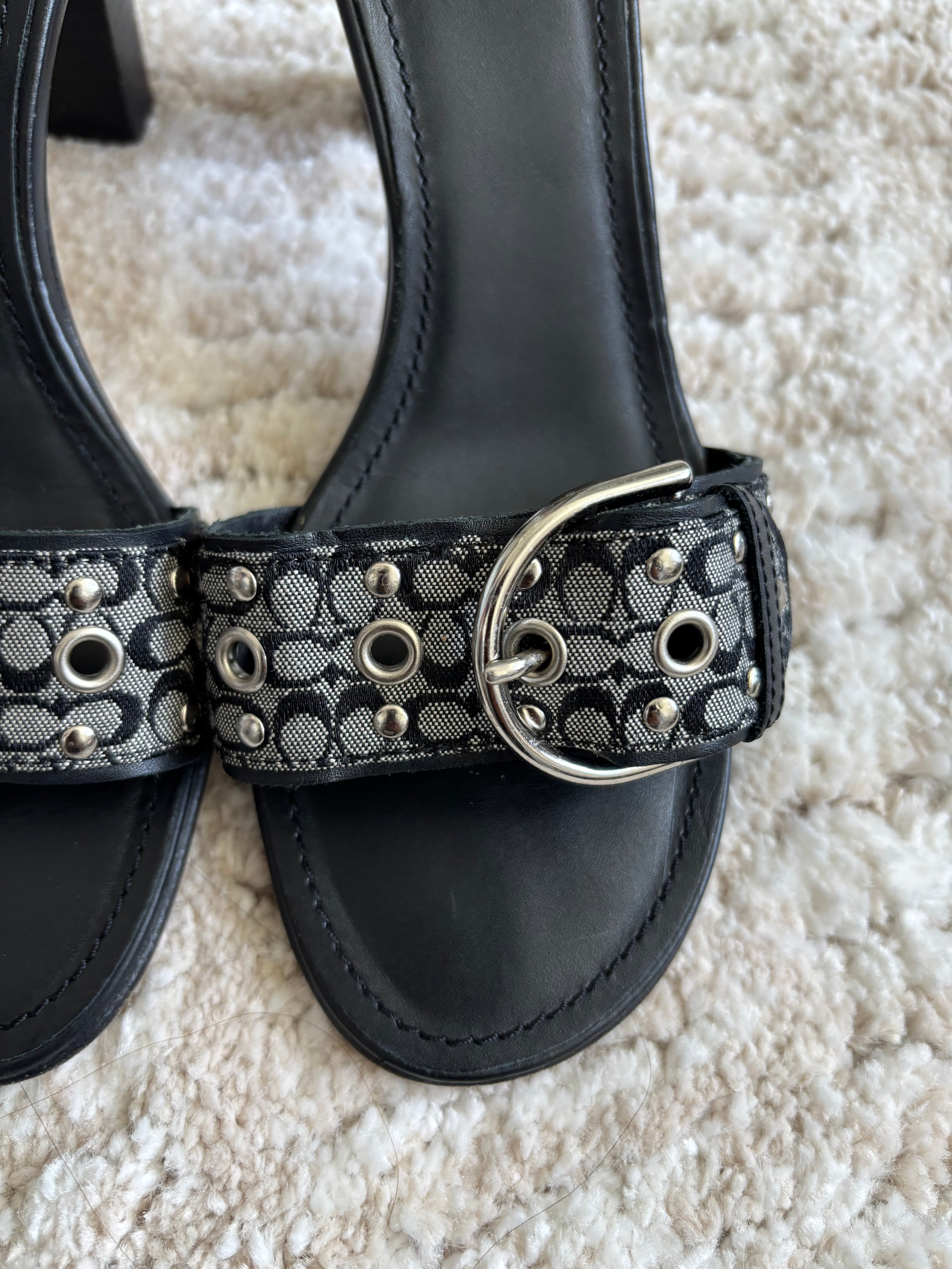 Coach Signature Heels Size 8 W