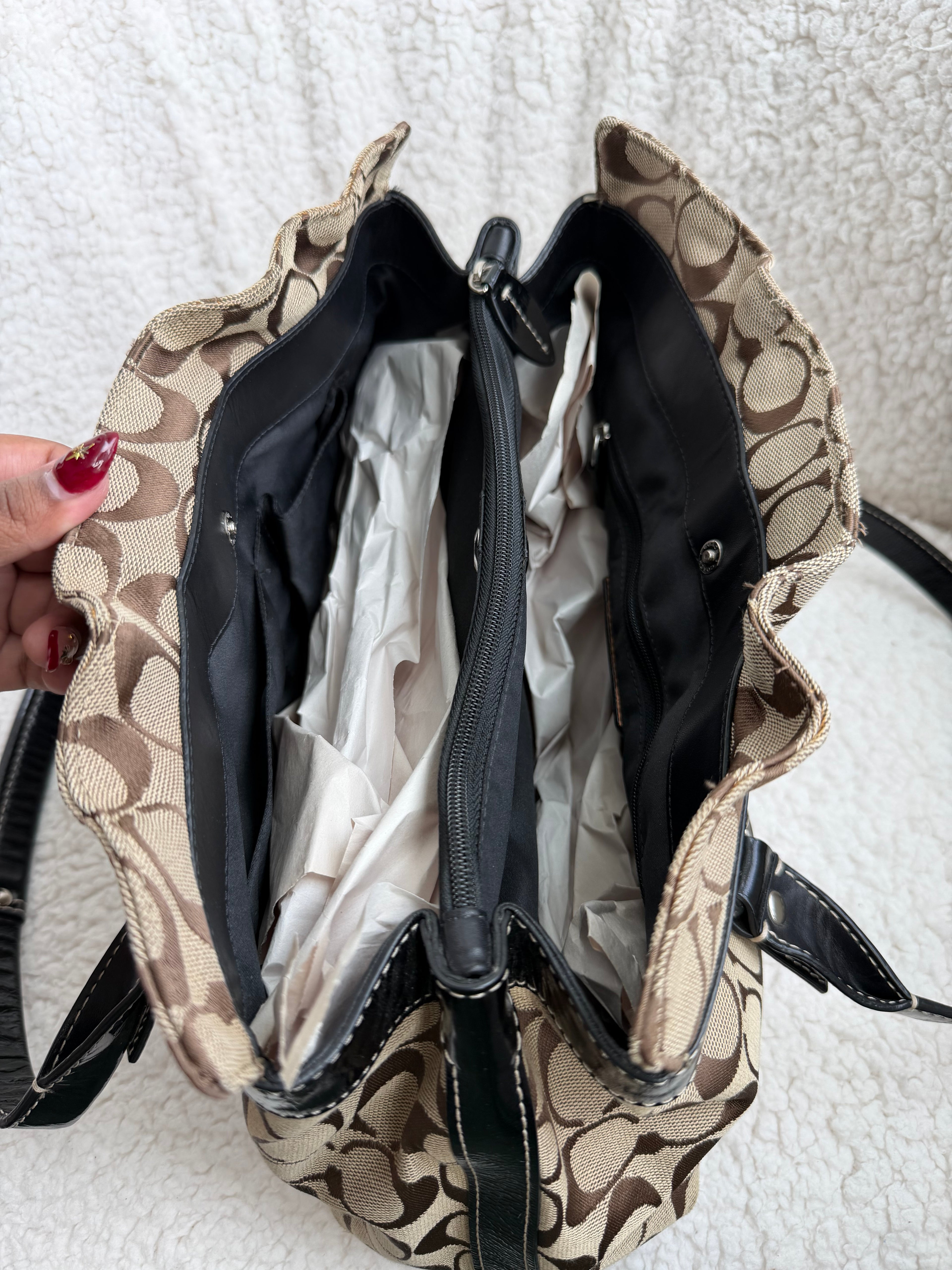 Coach Signature Penelope Shoulder Bag