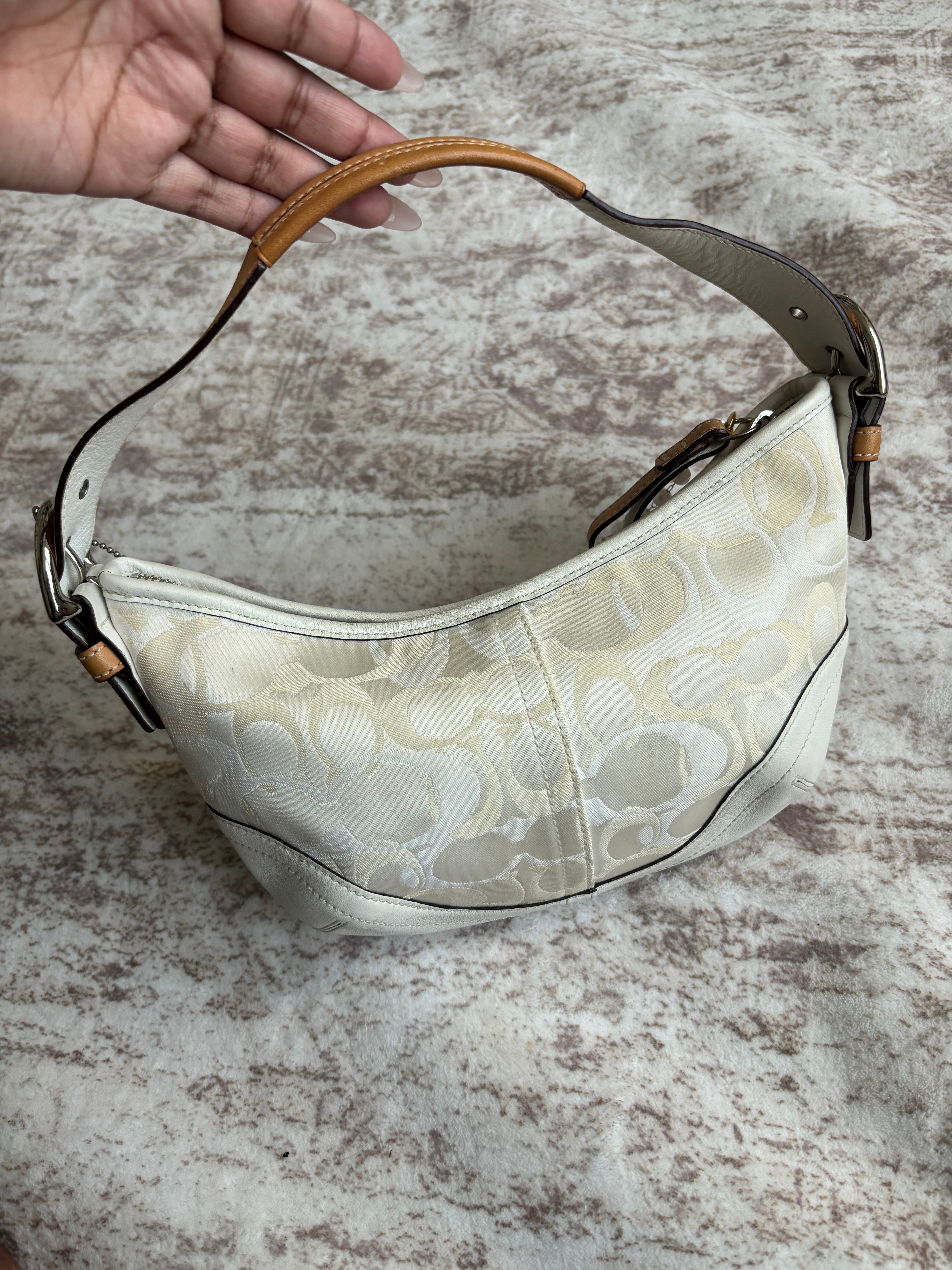 Coach Hobo Mini Off White