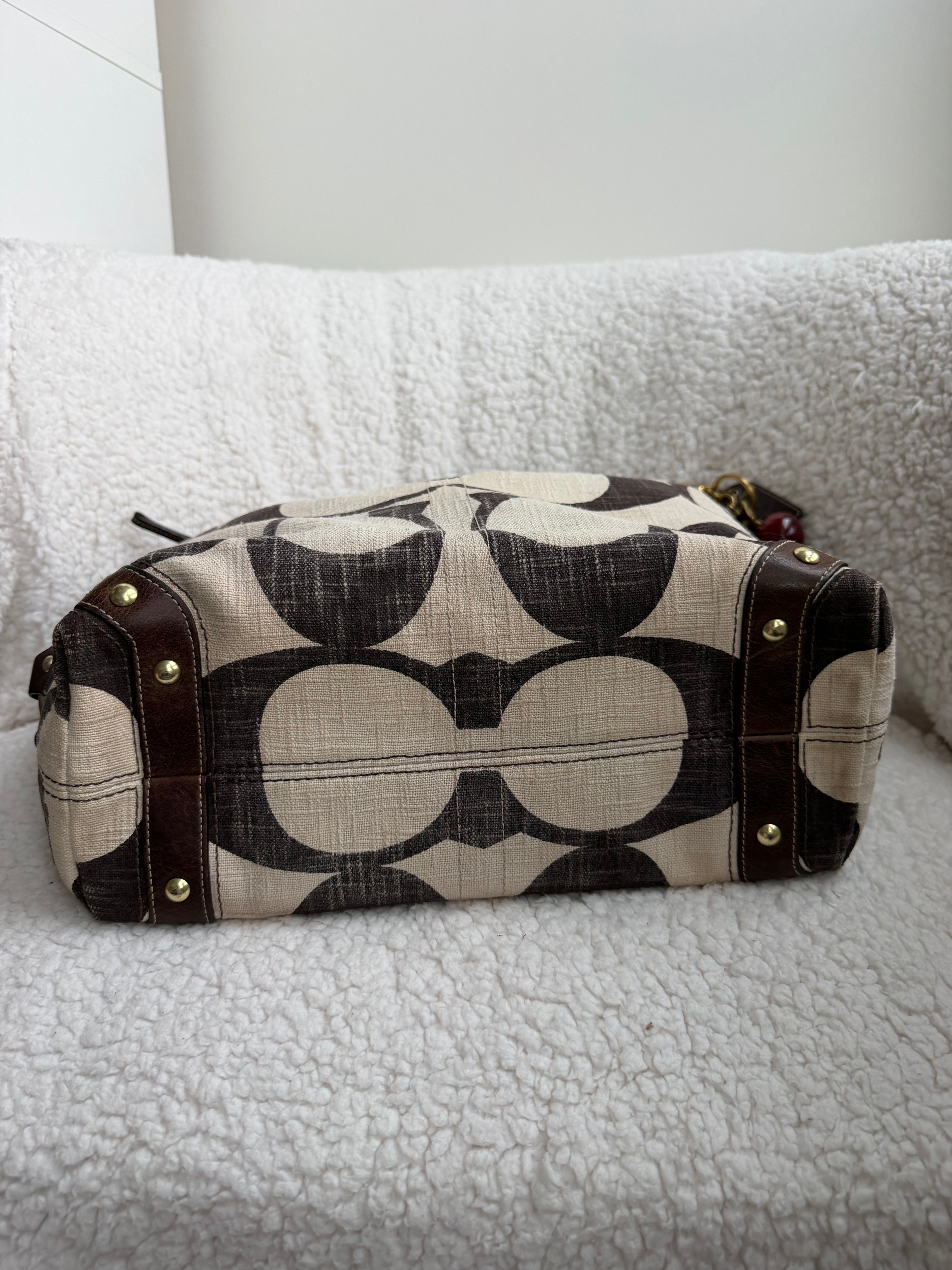 Coach Carly Large Shoulder Bag