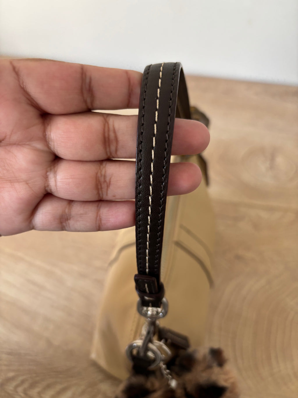 Y2K Coach Leather Shoulder Bag Beige